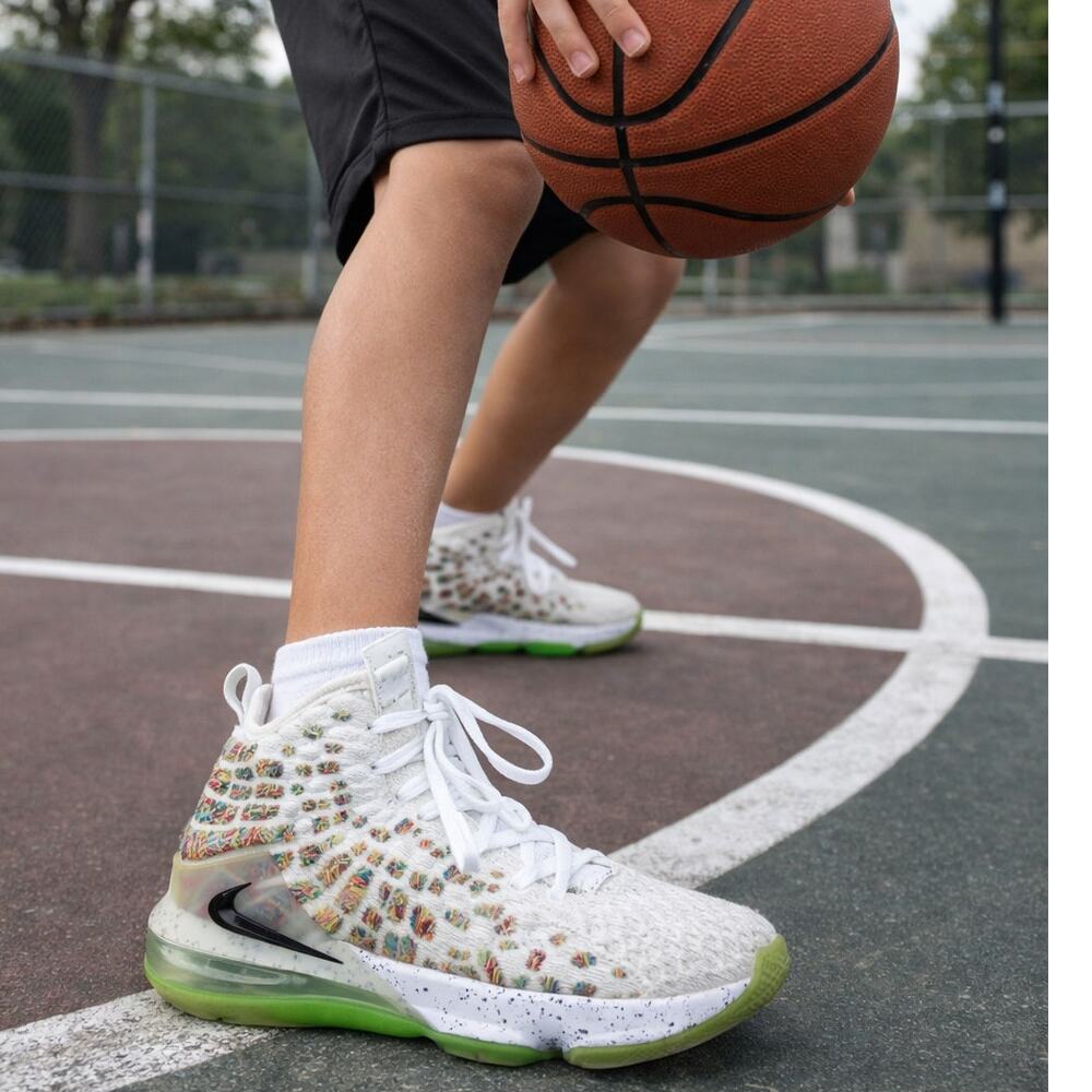 Nike LeBron James Youth Basketball Shoes Multicolor Knit White Green 7Y